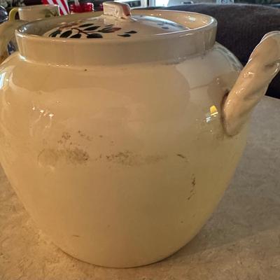 Vintage cookie jar