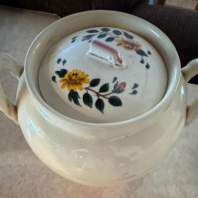 Vintage cookie jar
