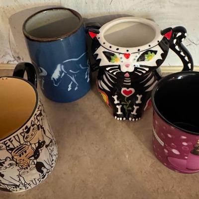 Coffee mugs with characters