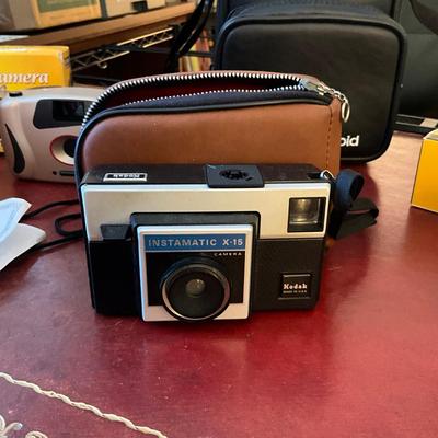 765 Polaroid 636 CL Compact Instant Film Camera 600 Series