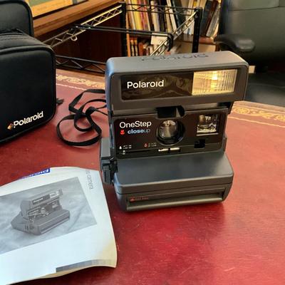 765 Polaroid 636 CL Compact Instant Film Camera 600 Series