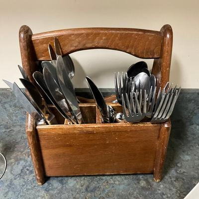 782 Assorted Vintage Flatware With Caddy