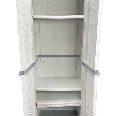 600 Black & Decker 5 Tier Plastic Storage Locker