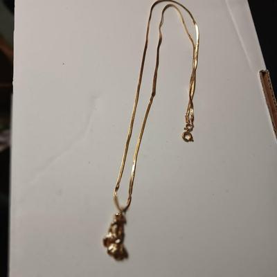 14K GOLD NUGGET ON 14K CHAIN 10.13g