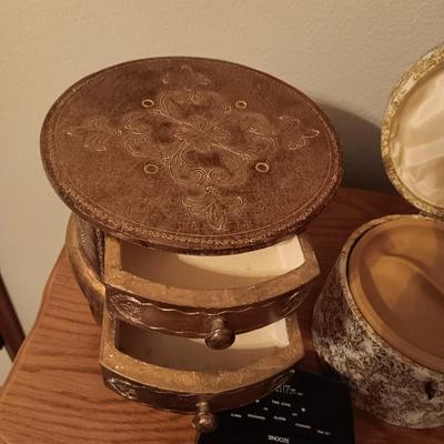 2 SMALLER JEWELRY BOXES AND AN ALARM CLOCK