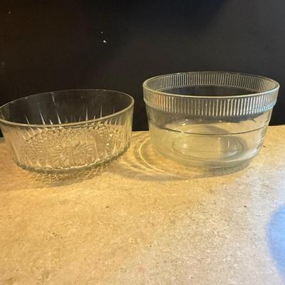 Miscellaneous kitchen items