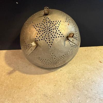 Miscellaneous kitchen items