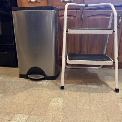 Folding Step Ladder and trash can, a little bit, dinged up on one side