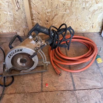 Circular Saw and extension cords working conditions