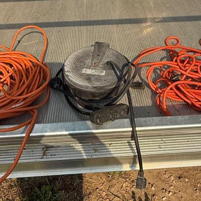 Retractable extension cord and 2 extension cords
