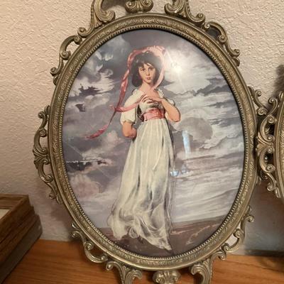 Old style wall, art, and miscellaneous sewing items