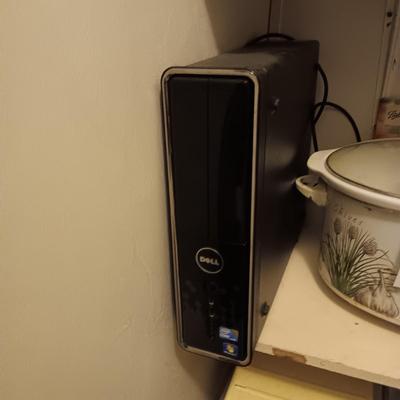 Dell computer w/Win 7, monitor, mouse and keyboard