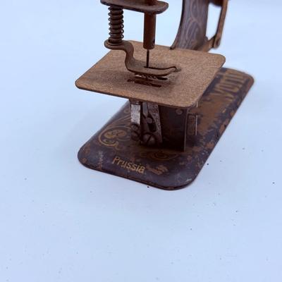 Sale Photo Thumbnail #147