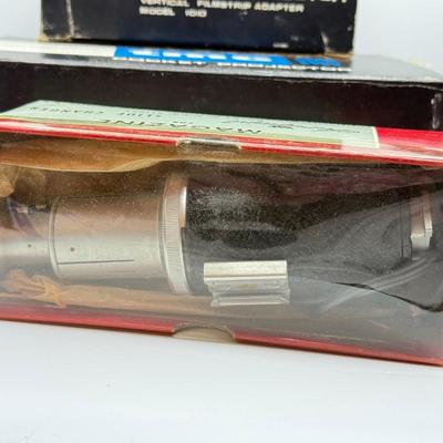 LOT 20L: Vintage TMC Pocket Projectors w/ Boxes & Magazine Airequipt Slide Changer
