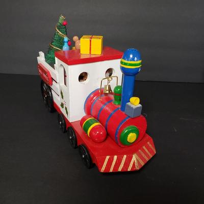 LOT 95P: Vintage Musical Wooden Christmas Trains with Mini Nutcrackers