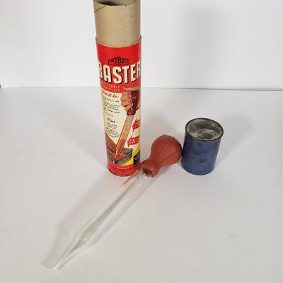 LOT 100L: Vintage Art Beck Baster, Deep Fry/Candy Thermometer, Presto Timer