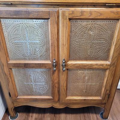 Solid Wood Pie Safe (K-EL)