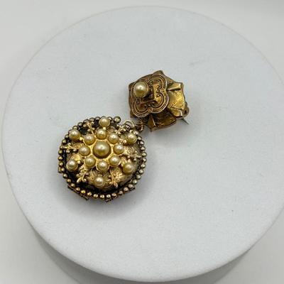 LOT 102J: Vintage Locket Pin, Coro Bow Pin & Goldtone Locket