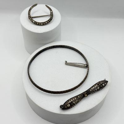 LOT 103J: 925 Sterling Silver Bracelet & Pins (23.41gtw)