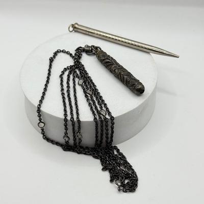 LOT 106H: Vintage Sterling Silver Lead Pencil Necklace (11.7g) & Etched Redint Lead Pencil