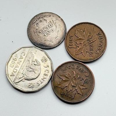 LOT 109J: US Coin Collection: 13 Steel Pennies (1943), 1949 Penny and 1965 Quarter w/ No Mint Marks, Buffalo Nickels (3), Mason Penny...