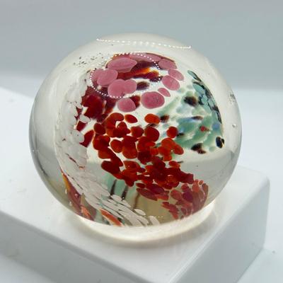 LOT 114K: Vintage Glass Paperweights