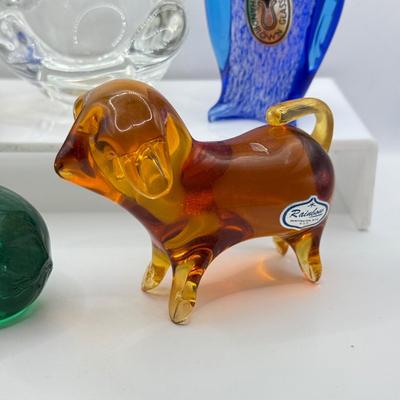 LOT 115K: Vintage Glass Paperweights: Pilgrim Handblown Penguin, Rainbow Amber Dog, Kanawha Amber Whale, Bear Trinket Dish & Green Whale