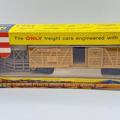 LOT 117K: Vintage HO Scale Train Cars w/ Boxes: Revell Union Pacific Cattle Car T-4021:298 in Box, Tyco Diesel Alco Century 430...