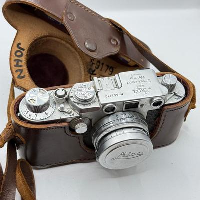 LOT 120L: Vintage Leica IIIc Camera w/ Box, Instructions & Manual