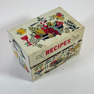 LOT 122L: Vintage Kitchen Collection: Tin Litho Dust Pan, 1960s Metal Recipe Box, Rooster Egg Plate & More