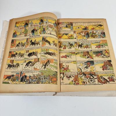 LOT 124L: 1936 Tip Top Comics No. 8, 1912 Philadelphia Historical Pageant Souvenir Book & The New Yorker 75th Anniversary Cartoon...
