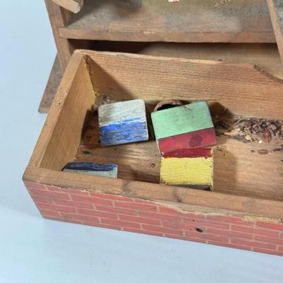 LOT 129L: Antique Wooden Chicken Coop Pop Out / Squeak Toy