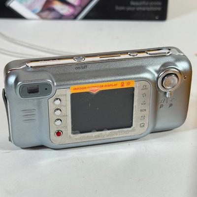 LOT 131K: Kodak Collection: NIB Photo Printer Dock PD450W, EasyShare LS753 Digital Camera & NIP Picture Card w Adaptor