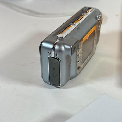 LOT 131K: Kodak Collection: NIB Photo Printer Dock PD450W, EasyShare LS753 Digital Camera & NIP Picture Card w Adaptor