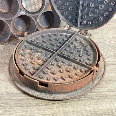 LOT 134L: Vintage Cast Iron Muffin Pan & Waffle Maker
