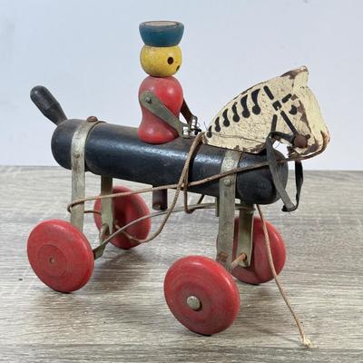 LOT 136L: Vintage Wooden Pull Toys incl. Hustler Toy Corporation USA