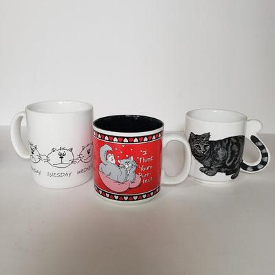 LOT 145P: Vintage Mug Collection; Milk Glass Advertising, Waechtersbach, Federal Glass & More