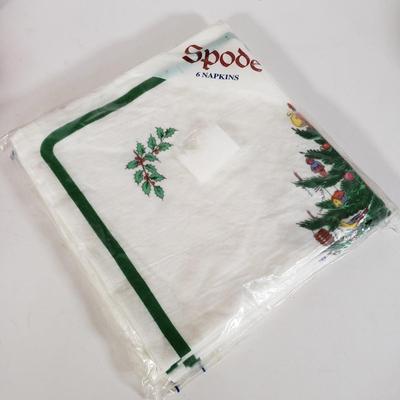 LOT 147L: Vintage Christmas Tableware; Spode & Waechtersbach