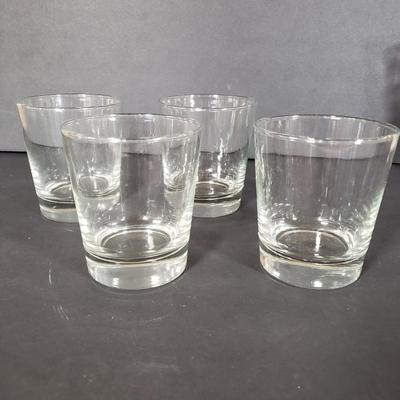 LOT 149P: Vintage Floral Glasses, Juicers, Choppers & More