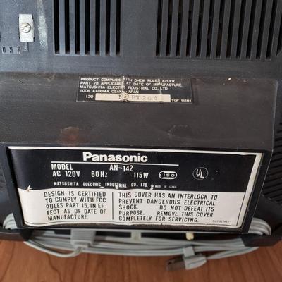 LOT 156P: Vintage Panasonic Speed-O-Vision Television