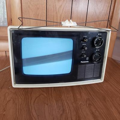 LOT 157P: Vintage Panasonic Portable Television