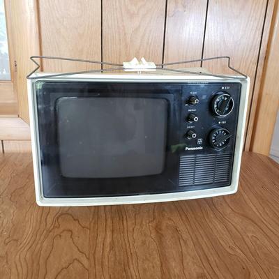 LOT 157P: Vintage Panasonic Portable Television