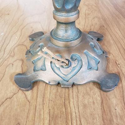 LOT 158L: Antique Reverse Painted Glass Shade Table Lamp