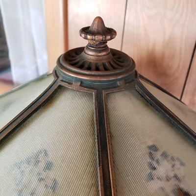 LOT 158L: Antique Reverse Painted Glass Shade Table Lamp