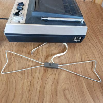 LOT 159P: Vintage Panasonic Solid State Portable TV/Radio with Original Packaging