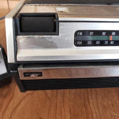LOT 159P: Vintage Panasonic Solid State Portable TV/Radio with Original Packaging