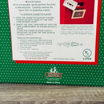 LOT 164L: NIB Animated Sing-along w/ Santa Cassette Player