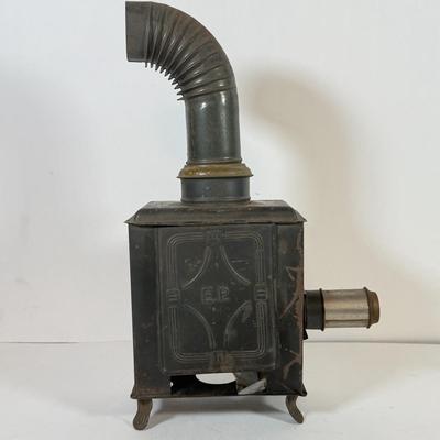 LOT 166K: Miniature Metal Coal Stove w/ Salt & Pepper Shakers and Magic Lantern Slides