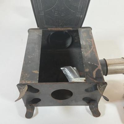 LOT 166K: Miniature Metal Coal Stove w/ Salt & Pepper Shakers and Magic Lantern Slides