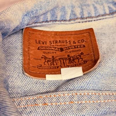LOT 174X: Denim Collection: Worn Levi’s Jackets & L. L. Bean Ladies Size 12-14 Pants